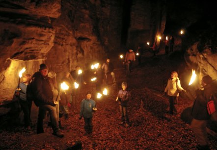 Fackelwanderung, © Felsenland Südeifel Tourismus GmbH, Elke Wagner Fackelwanderung, © Felsenland Südeifel Tourismus GmbH, Elke Wagner