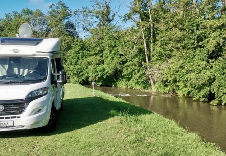 Camper an der Nims, © Camping Nimseck, Irrel Camper an der Nims, © Camping Nimseck, Irrel