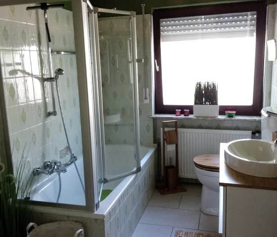 Badezimmer1 Badezimmer1