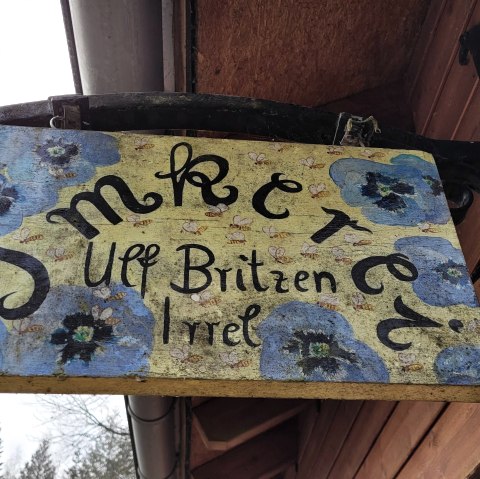 Die Imkerei lädt ein, © Felsenland Südeifel Tourismus GmbH, Elke Wagner Die Imkerei lädt ein, © Felsenland Südeifel Tourismus GmbH, Elke Wagner