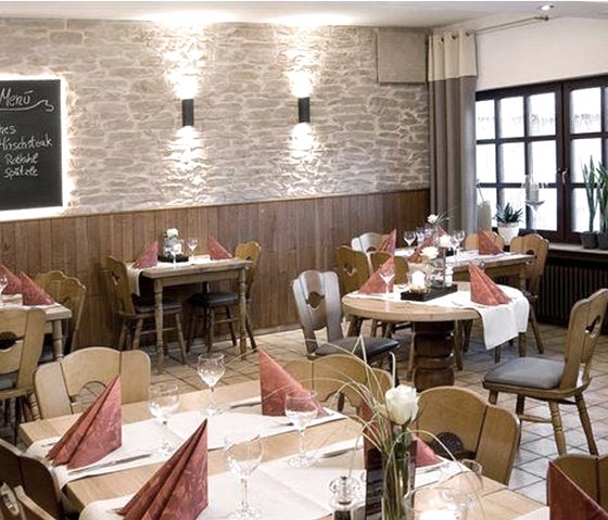 Restaurant Im Goldenen Grund in Körperich, © Felsenland Südeifel Tourismus GmbH Restaurant Im Goldenen Grund in Körperich, © Felsenland Südeifel Tourismus GmbH