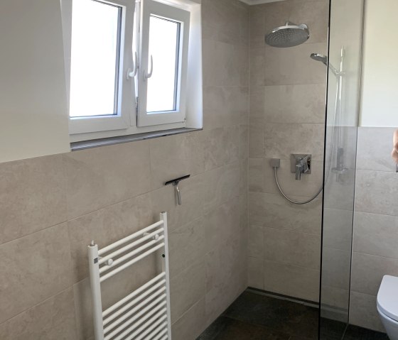 Bad_Dusche Bad_Dusche