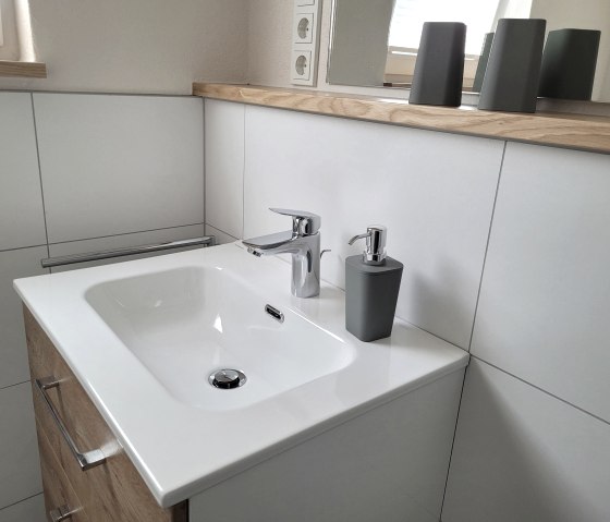 Ferienhaus im Unterdorf - Bad 2 Ferienhaus im Unterdorf - Bad 2