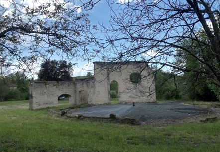 Holsthumer Glashütte, © Felsenland Südeifel Tourismus GmbH / Anna Carina Krebs Holsthumer Glashütte, © Felsenland Südeifel Tourismus GmbH / Anna Carina Krebs