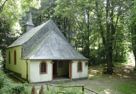 Kreuzkapelle Neuerburg, © Felsenland Südeifel Tourismus GmbH Kreuzkapelle Neuerburg, © Felsenland Südeifel Tourismus GmbH