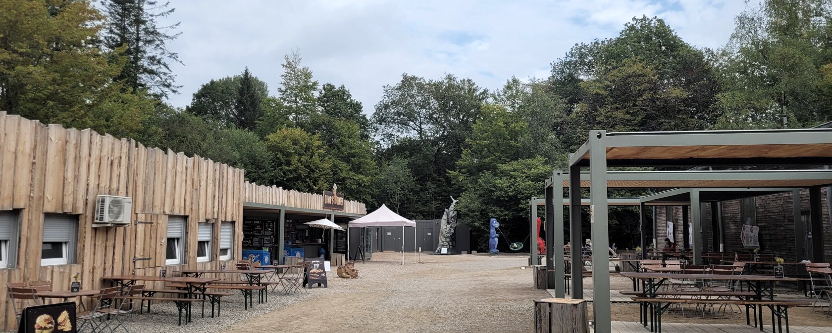 Dino's Diner im Dinopark Teufelsschlucht, &copy; Felsenland S&uuml;deifel Tourismus GmbH