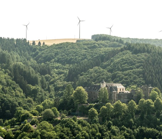 View of Neuerburg Castle from the large pulpit, © Eifel Tourismus GmbH, D. Ketz