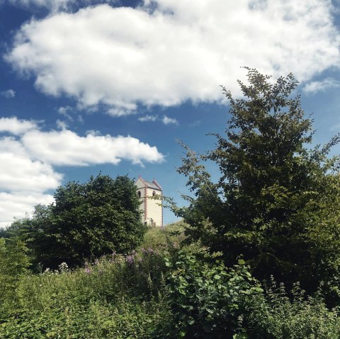 Tour Sainte-Lucie été, © Felsenland Südeifel Tourismus GmbH / Anna Carina Krebs