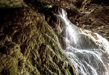 Huwelslay Holsthum, © Felsenland Südeifel Tourismus GmbH