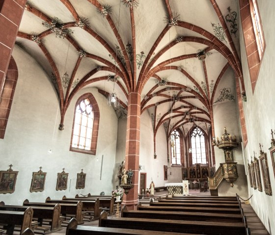 Neuer-Burg-Weg, view of St. Nicolaus Church, © Eifel Tourismus GmbH, D. Ketz