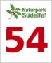 Logo des Naturparks S&uuml;deifel mit gr&uuml;nen Bl&auml;ttern und roten Beeren, darunter die gro&szlig;e rote Zahl 54 auf wei&szlig;em Hintergrund.