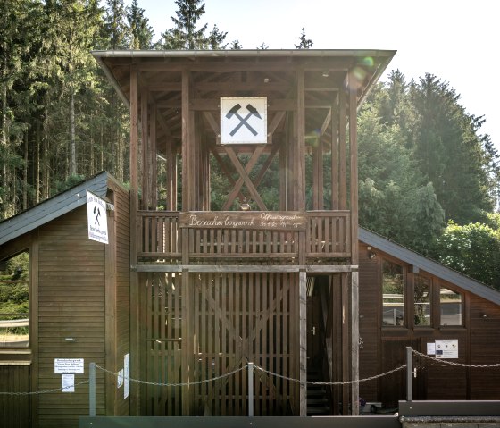 The Mühlenbergerstollen visitor mine in Bleialf is close to the hiking tour, © Eifel Tourismus GmbH, Dominik Ketz