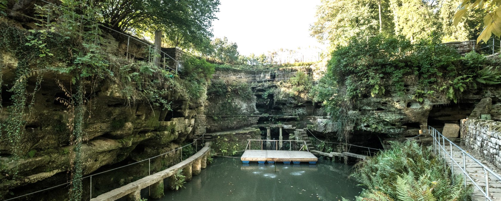 Felsenweiher, © Eifel Tourismus GmbH, Dominik Ketz