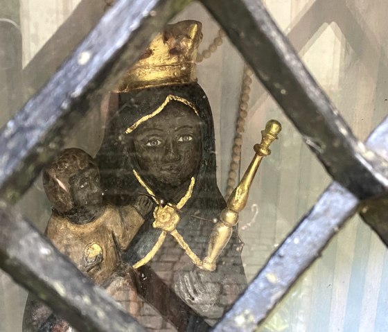 Madonna, &copy; Felsenland S&uuml;deifel Tourismus GmbH / Anna Carina Krebs