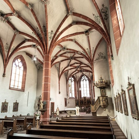 Innenansicht Pfarrkirche, © Eifel Tourismus GmbH / Dominik Ketz