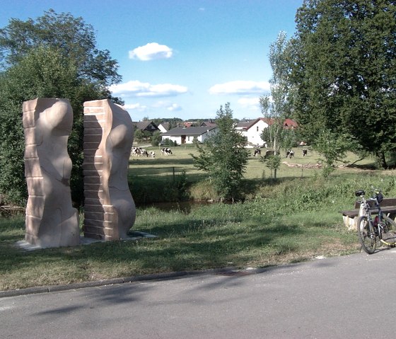 Nims cycle path: sandstone sculpture, © TI Bitburg/F. Schaal