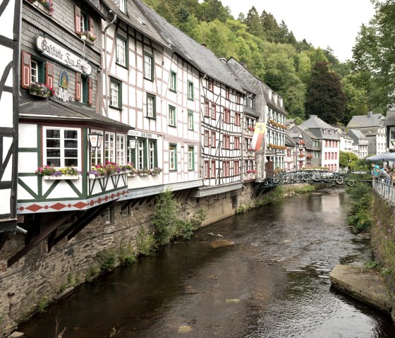 Cycle tour Eifel: Monschau, © vennbahn.eu