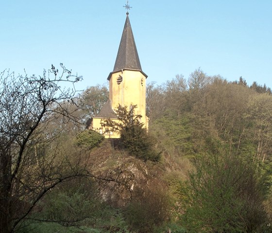 Muurpad Weidingen, bedevaartskerk, © Naturpark Südeifel, V. Teuschler