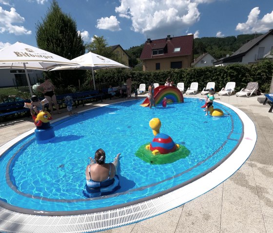 Planschbecken_g2