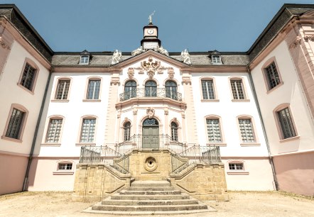 Eingang Schlos Weilerbach, © Eifel Tourismus GmbH, D. Ketz