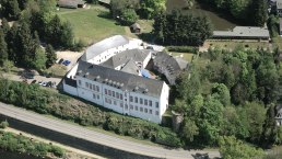 Burg Bollendorf - Luftaufnahme, © Felsenland Südeifel Tourismus GmbH